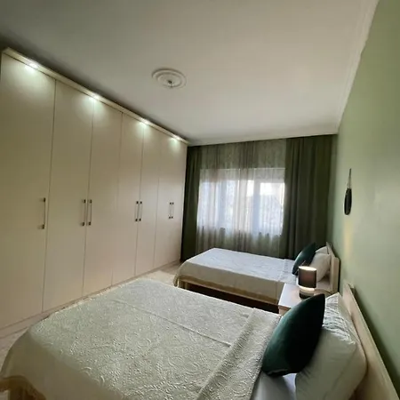 Apartment Npazar Tirana